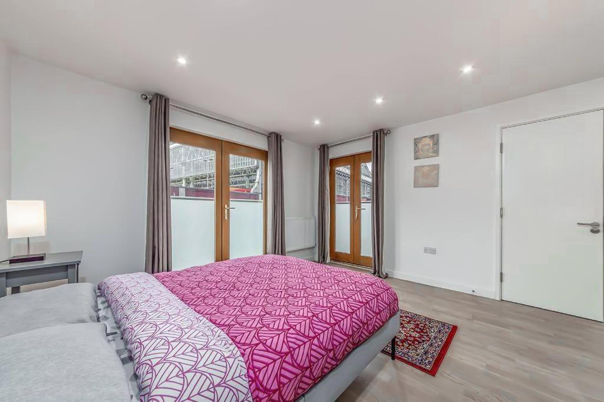 Amazing 2 Bed Bath Flat With London Eye View Lm7アパートメント エクステリア 写真